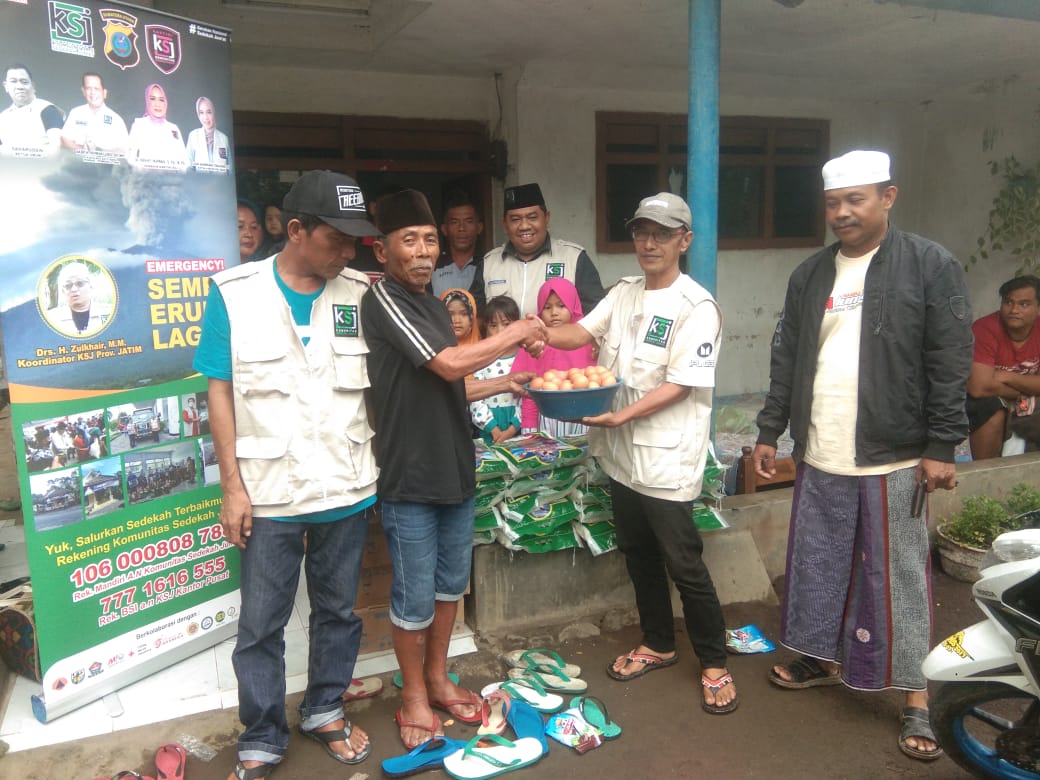 Komunitas Sedekah Jumat (KSJ)