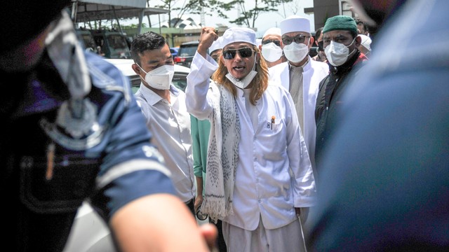 Habib Bahar Bin Smith