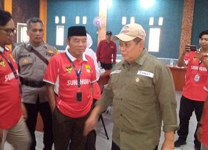 Camat Sukatani Pantau Langsung Pemilihan Anggota BPD Serentak di Kabupaten Bekasi
