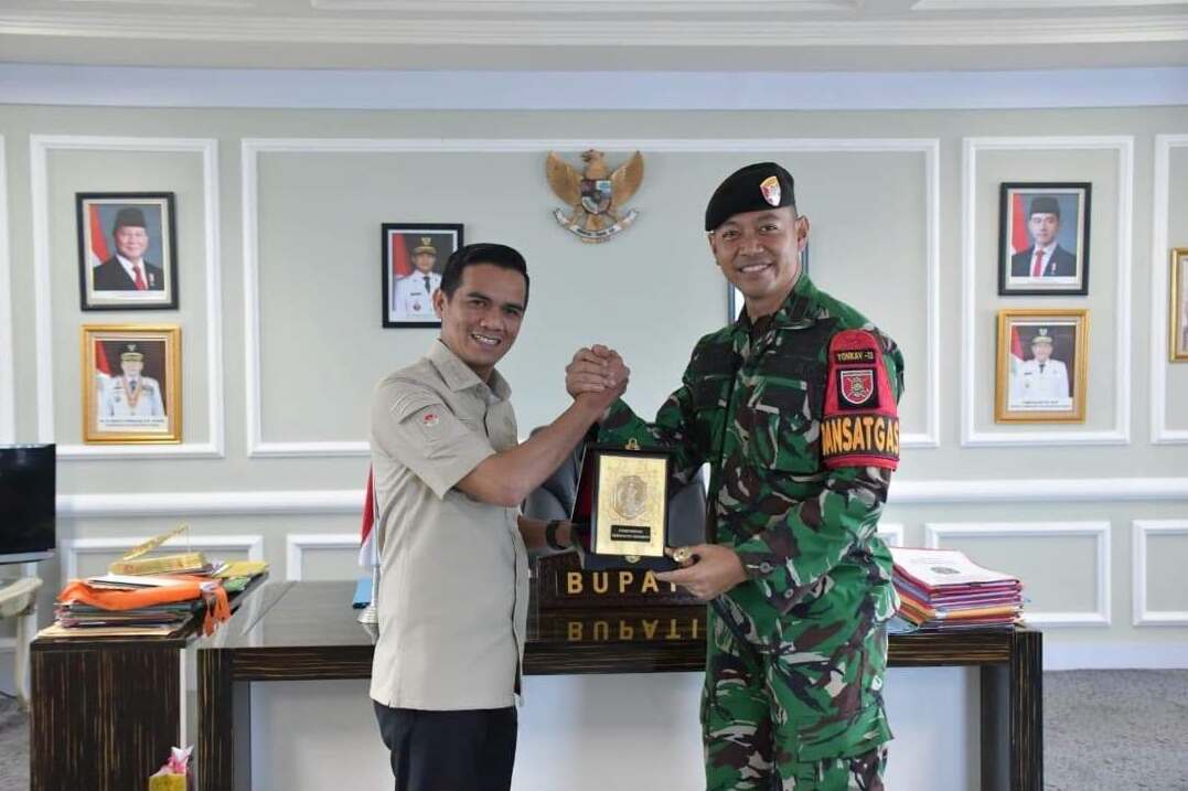 Perkuat Sinergi Pengamanan Perbatasan, Satgas Pamtas RI-Malaysia Silaturahmi ke Bupati Nunukan