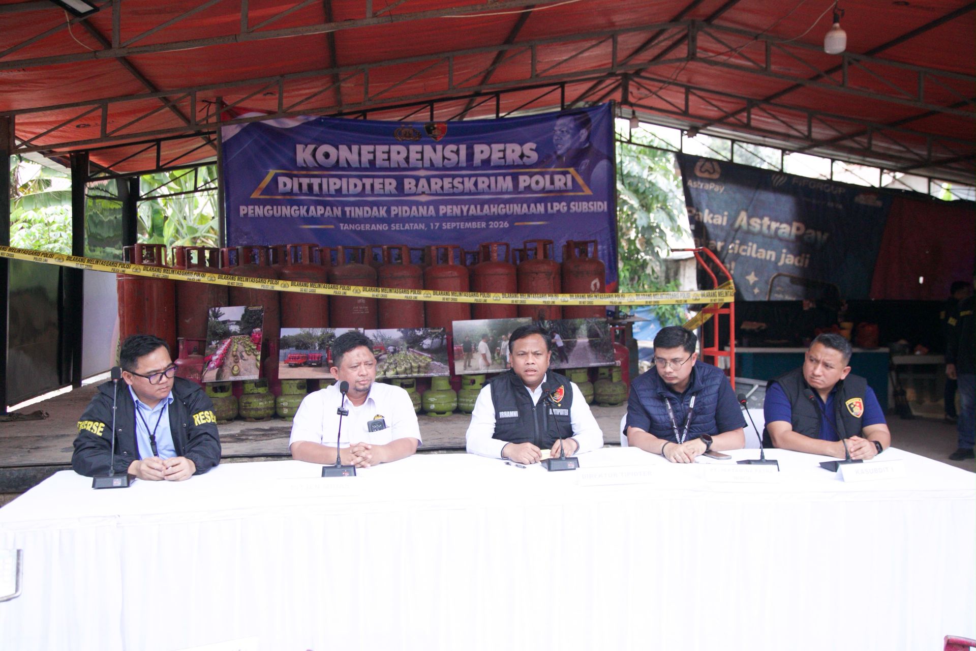 Bareskrim Bongkar Penyuntikan LPG 3 Kg ke Tabung Nonsubsidi, 910 Tabung Disita